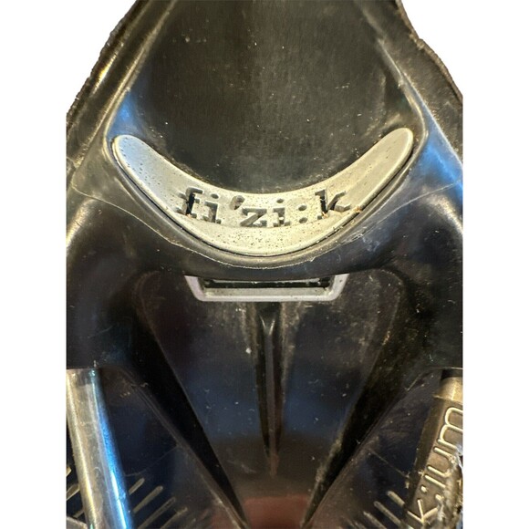 Fizik Vitesse Tri Triathlon Women's Bike Saddle, Seat kium rails  White/Gray EUC - Picture 4 of 8